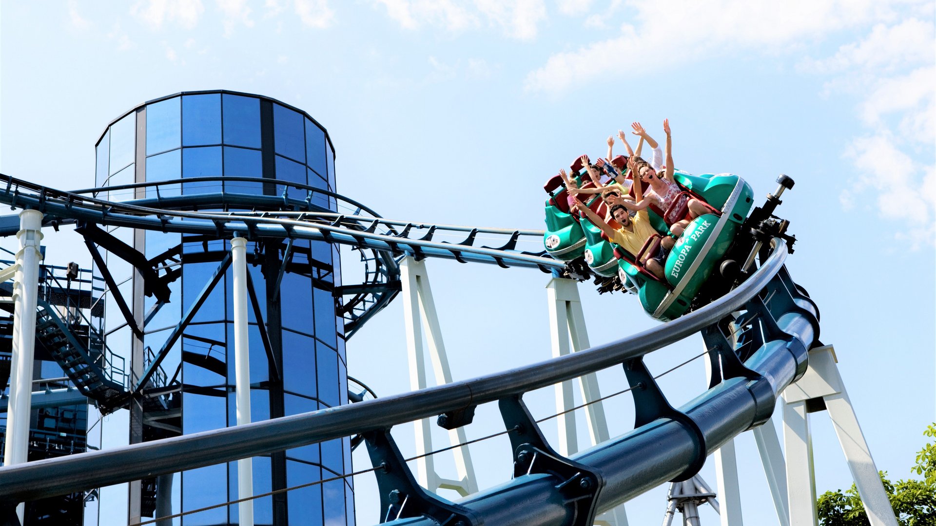 Composite material GRP, CFRP, AFRP for roller coasters, vehicle sheeting, components for high stability and sturdiness - Colasit